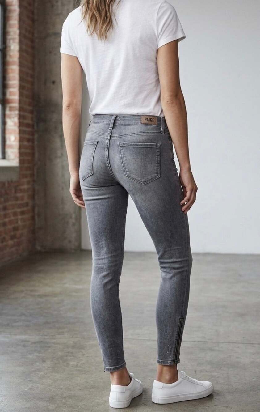 Paige Jane Zip Low Rise Jeans Size 24 in Washed Gray